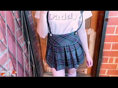 ❤️ L'escola es xucla la polla profundament i la folla en lloc de les classes. ❤❌ Porno de qualitat al ca.xxxshake.ru
