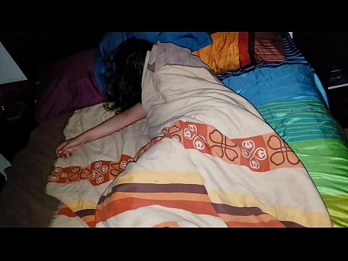 ❤️ El fillastre renya la seva jove madrastra mentre dorm. ❤❌ Porno de qualitat al ca.xxxshake.ru