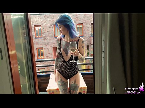 ❤️ Una noia tremenda xuclant amb un glop i follant apassionadament sota el cel obert ❤❌ Porno de qualitat al ca.xxxshake.ru